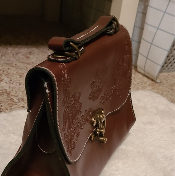Handbag - Picture 3 of 4